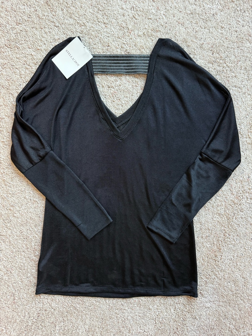 NWT Stella & Dot Black V-Neck Long Sleeve Top with Metallic Strap Detail Size M - Picture 5 of 5